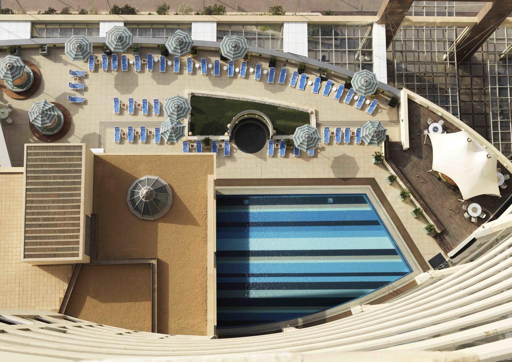 Symphony Style Hotel Kuwait Salmiya Экстерьер фото The pool at the 2012 London Paralympics
