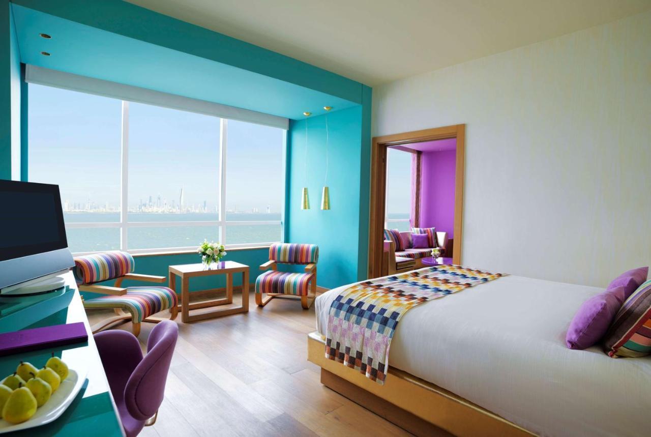 Symphony Style Hotel Kuwait Salmiya Экстерьер фото A room at the hotel